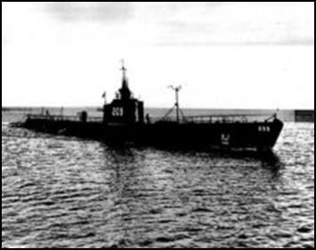 Class: SS S Commissioned: 3/6/1920 Launched: 11/10/1919 Builder: Portsmouth Navy Yard Length: 231, Beam: 22 #Officers: 4, #Enlisted: 34 Fate: She commenced a dive for a submerged test run.