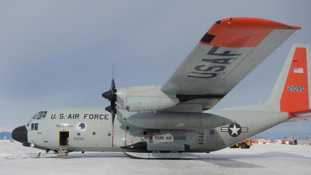 An LC-130 Hercules from the New York Air National Guard s 109th Airlift Wing transports cargo on Antarctica.
