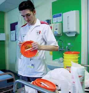 RCN Wipe it out Guidance on uniforms and work wear Developmental standards Acute health care organisations should provide laundering facilities for staff uniforms, so staff are able to change out of