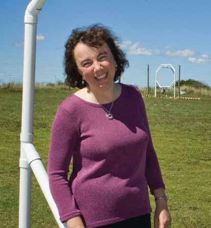 Dr Lee-Anne McKinnell Photo Credit: Sophie Smith Theoretical research into iconospheric models has significant real world applications One of Rhodes University s most lauded researchers is Dr Lee-