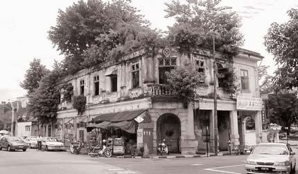 Before KENNY YAP / THE EDGE Syed Alatas Mansion at Lebuh Armenian The two-storey white mansion, built in the 1860s, is well known for its distinctive architectural style,