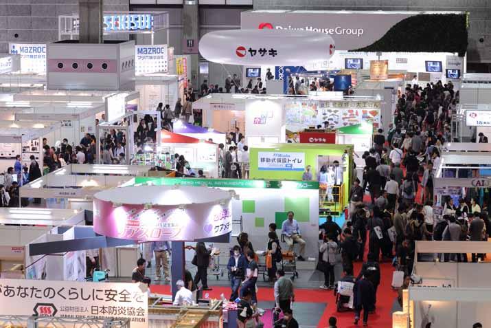 http://barrierfree.jp/english Why we now need &? Comprehensive Exhibition for "nursing care / healthcare / medical care" not so popular in Japan. Many buyers and professionals are attending!
