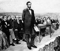 In remembrance of fallen Union soldiers, Lincoln issued his famous Gettysburg Address
