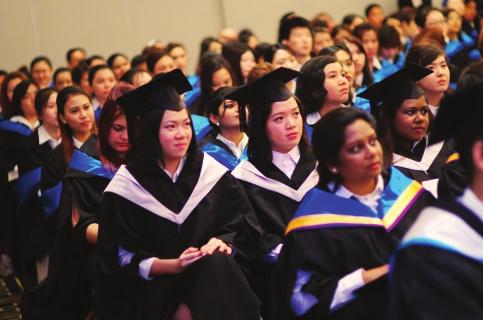 qualifications at our 3rd Graduation Ceremony held at Concorde Hotel, Orchard Road, Singapore. It marked one of the many milestones celebrated by Parkway College since its inception in 2008.