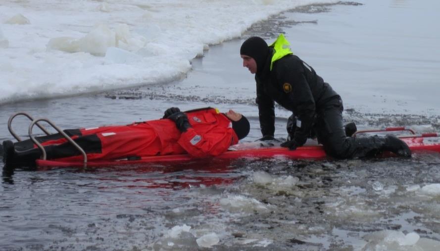 SAR training in the Arctic There is no comprehensive education plan specifically intended for Arctic SAR.