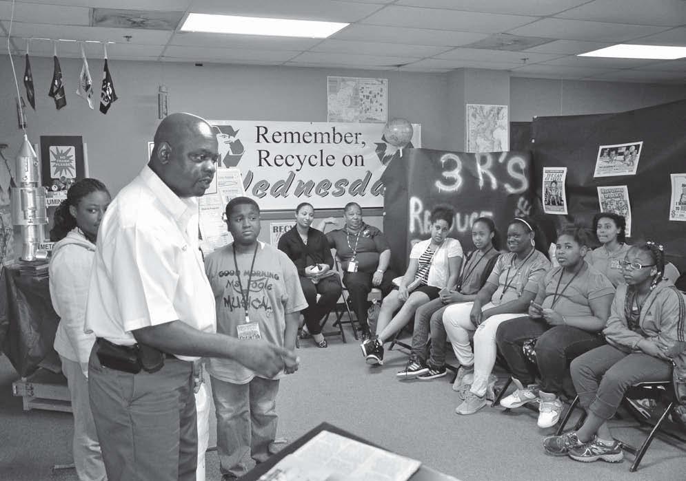NEWS Center teaches importance of recycling By wallace McBride Fort Jackson Leader Students from W. S. Sandel Elementary School explored Fort Jackson s Recycling Center earlier this week.