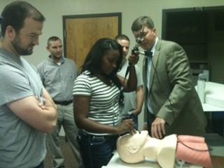 Nurse Anesthesia Students Participate in Airway Workshop T he NAP students participated in an