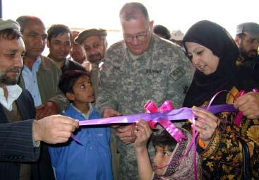 Clinic gives Hope to Afghan village children Story and photo by Air Force Capt. Dustin Hart, 3rd BCT, 1st ID, Nangarhar PRT NANGARHAR PROVINCE, Afghanistan (Feb.
