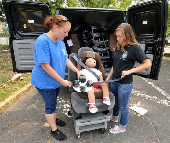 TRAFFIC BUREAU CHILD SAFETY SEAT TEAM FIRST STEP FOR PEACE OF MIND BUCKLE UP EVERY TIME The Sheriff s Department has dedicated State Certified Technicians to inspect your child safety seat.