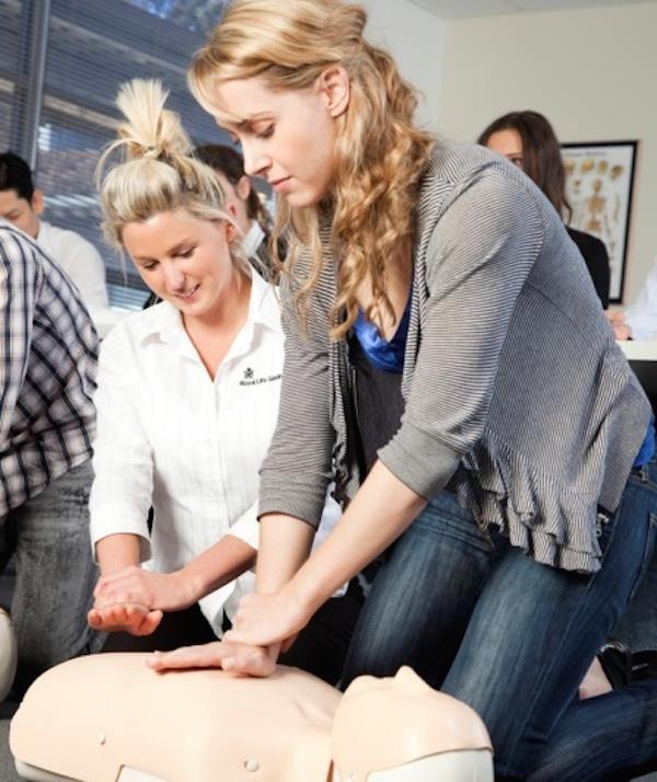 2018 Course Information First Aid Resuscitation