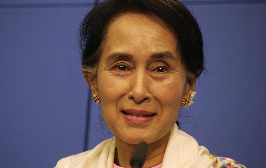 P R O f i L E PROFILE aung san suu kyi: taking stock Aung San Suu Kyi: TAKING STOCK Since taking office as State Counsellor in Myanmar, Aung San Suu Kyi has had to contend with the country s