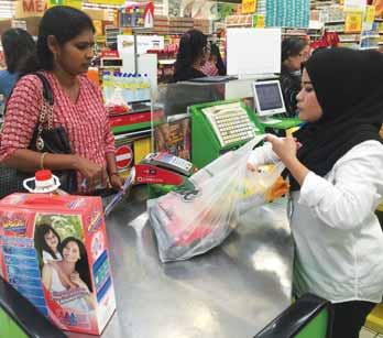 Giant has contributed a total cumulative sum of RM 1,155,000 to MyKasih Foundation to support 400 low income households and 1,200 students in 20 primary schools with food aid and