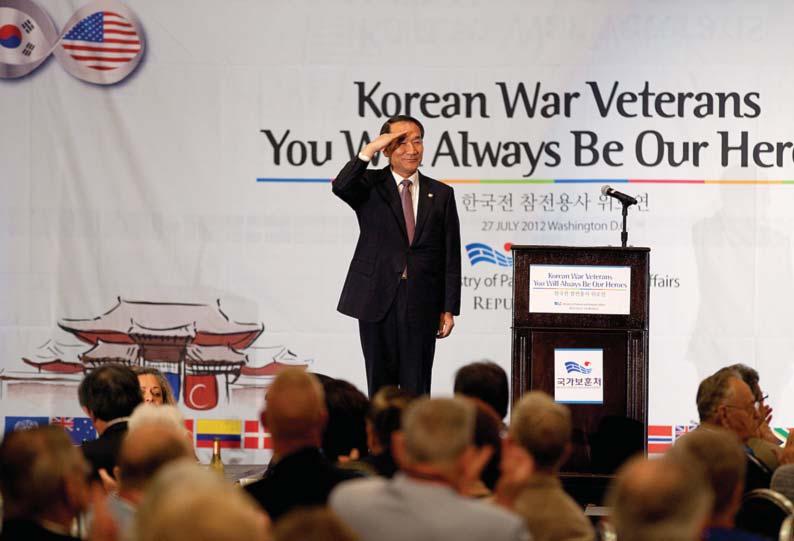 Minister Park salutes Korean War veterans at banquet 26 Korean War Vets Honored on Anniversary Korean Ministry of Patriots and Veterans Affairs Hosts Banquet Honoring Korean War Veterans on the 59th