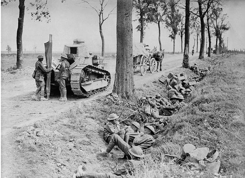 3 of 12 08/03/2014 2:20 PM Canadian troops in the vicinity of Arras, along Arras-Cambrai road in September, 1918.