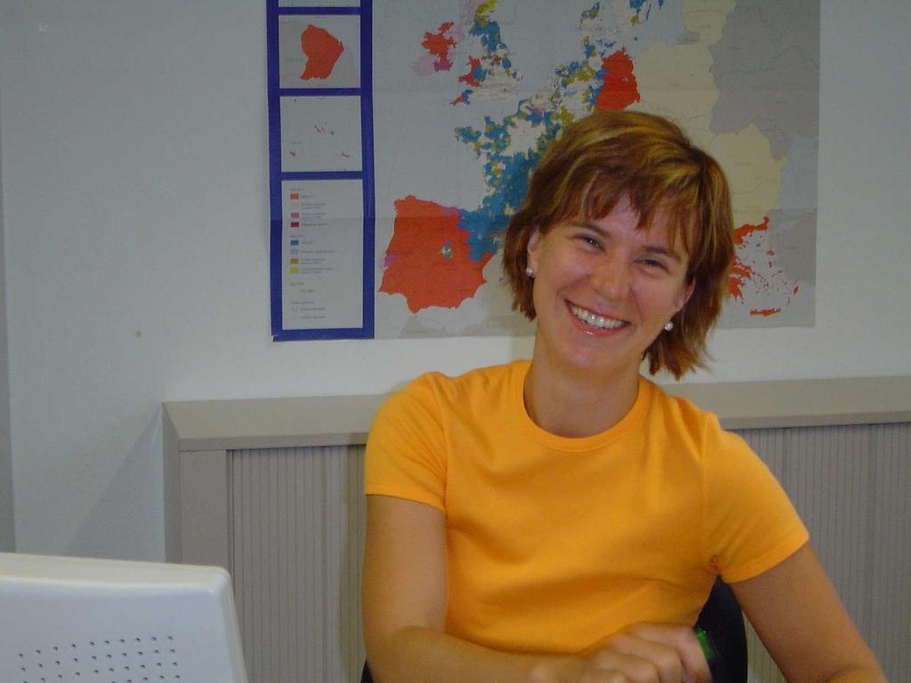 WELCOME TO THE JTS! Pozdravljeni, Let me introduce myself. My name is Anuška Štoka and I am one of the two new Project Officers at the JTS of the Interreg IIIB Alpine Space Programme.
