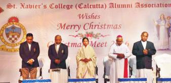 God's blessings on all gathered at the meet. Provincial Fr. Jeyaraj Veluswamy thanked the Chief Minister and her Government for the Christmas gift in the form of the St. Xavier's University.
