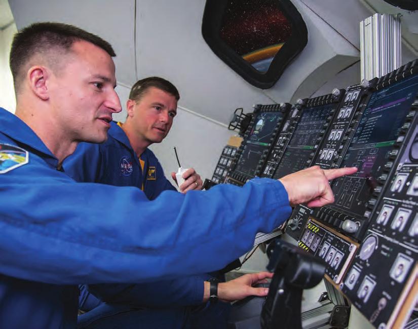 Army astronaut Lt. Col. Andrew Morgan, U.S. Army Space and Missile Defense Command/ Army Forces Strategic Command NASA detachment commander, front, trains at Johnson Space Center in Houston, Texas.