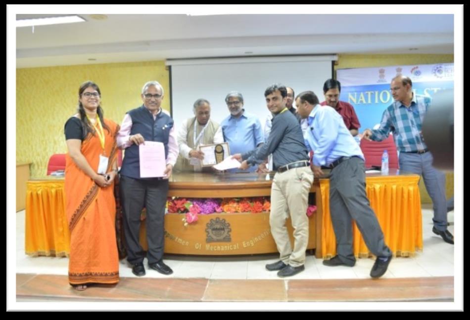 GTU bags award for supporting Start-ups in India International Science Festival, Chennai 3rd India International Science Festival (IISF) was organized at IIT Madras, Anna University, Central Leather