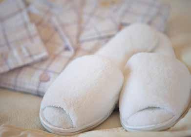What to Bring You are welcome to bring your own pajamas or nightgown, robe, slippers and toiletries. Having these things with you may help you feel more comfortable during your stay.