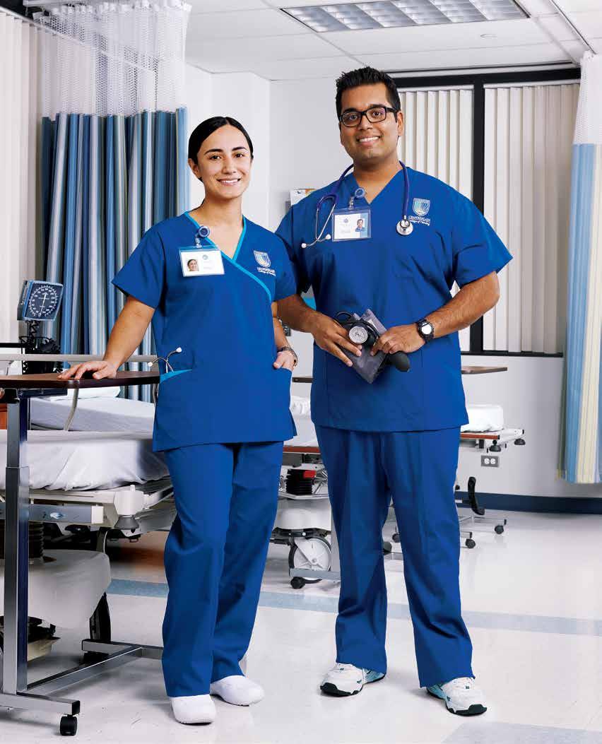 PROGRAM DESCRIPTIONS UNDERGRADUATE/PRE-LICENSURE 2 1 4 3 5 UNIFORM & CLINICAL KIT ORDERING Ordering Chamberlain uniforms and clinical kits is easy and convenient.