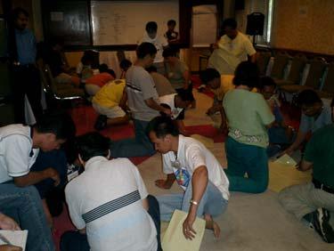 VOLUME 8 NUMBER 1 PAGE 4 NEWS IN BRIEF National MMFOs conducted in Cambodia, Laos, Philippines and Myanmar Participants, trainers and facilitators in the National MMFOs in Cambodia, Laos, Myanmar and