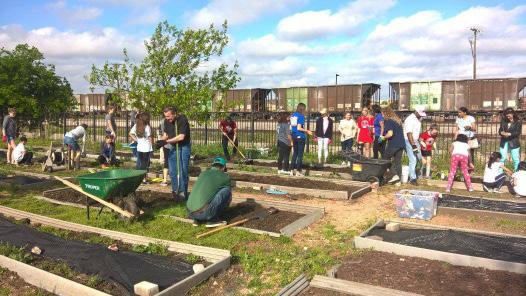Green Thumbs of all ages put Life into the Community Garden! Lots of progress was made at the Spring Planting event on Saturday, April 1st.