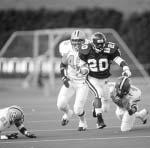 INDIVIDUAL RECORDS TOTAL KICK RETURNS 117 7 Willie Ware, Mississippi Val., 1982-85 (5 punts and 2 kickoffs); Kenny Shedd, Northern Iowa, 1989-92 (7 punts); Kerry Hayes, Western Caro.