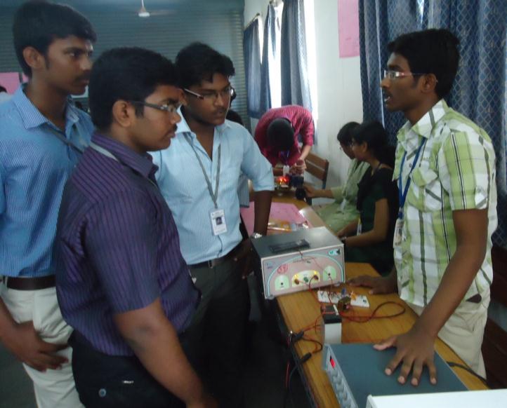 KONGU ENGINEERING COLLEGE PROJECT EXPO 14 IEEE/WIE student branch conducted the function on 23 rd and 24 th of August 2014.