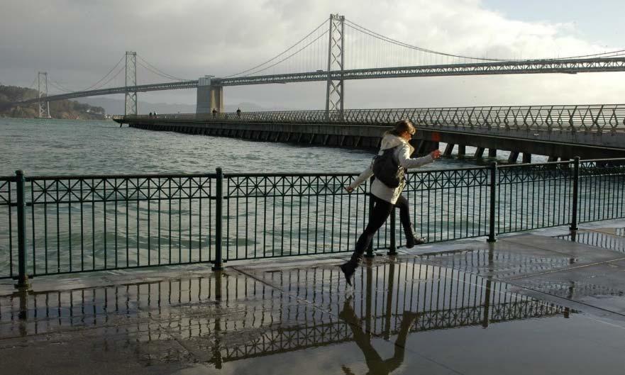 San Francisco s Seawall Resiliency Project FINANCING AN HISTORIC ASSET A