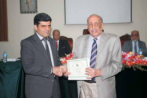35000/-. Dr. Atta-ur-Rahman Gold Medal Dr. Raziuddin Siddiqi Prize in Mathematics for Young Scientists, under 40, for the year 2017 was won by Dr.