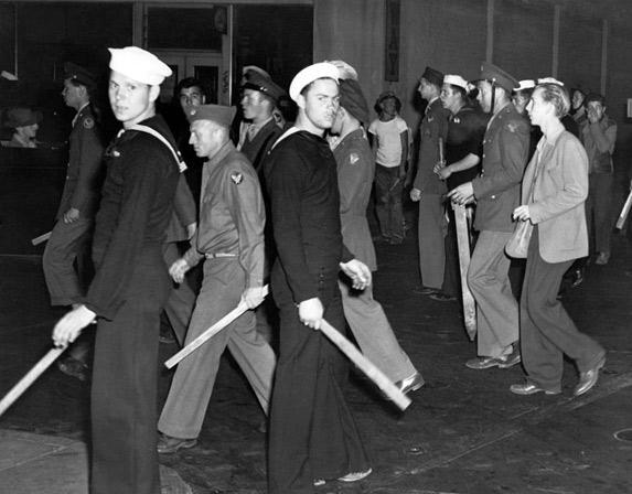 Anti-Mexican zoot suit riots involve thousands servicemen, civilians Zoot suits were a style of dress adopted by Mexican-American youths as a symbol