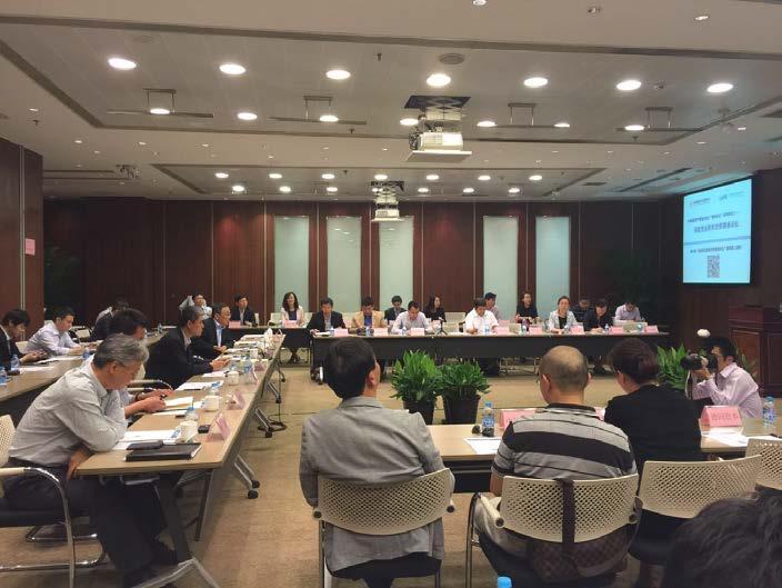 Round table of insurance capital invest into private equity industry successfully held in Beijing On May 20 th, 2015, the round table of