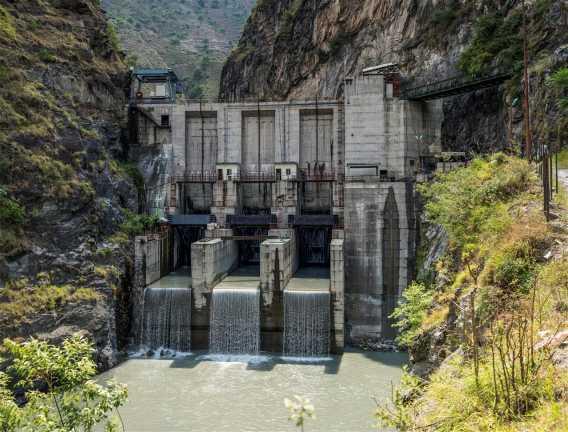 Budhil Hydro Electric Power Project (70 MW) Six Monthly Compliance Report of Environmental Clearance Budhil Hydro Electric Project (70 MW) Chamba dist, Himachal Pradesh Submitted to: Regional Office,