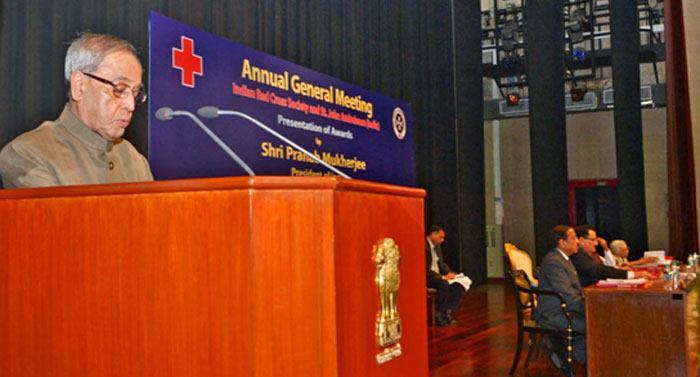 The Ceremonial Session of the Annual General Meeting of Indian Red Cross Society and St John Ambulance India was held on Tuesday, the 18th of November, 2014 at the Rashtrapati Bhavan auditorium.
