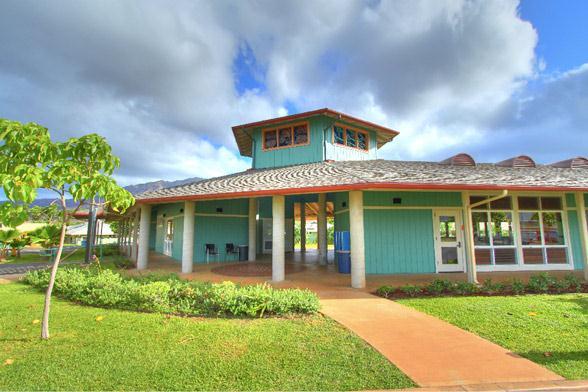 Kahumana 86-433 Kuwale Road Waianae, HI 96792 (808) 696-4095 Services offered: Transitional Housing for Homeless