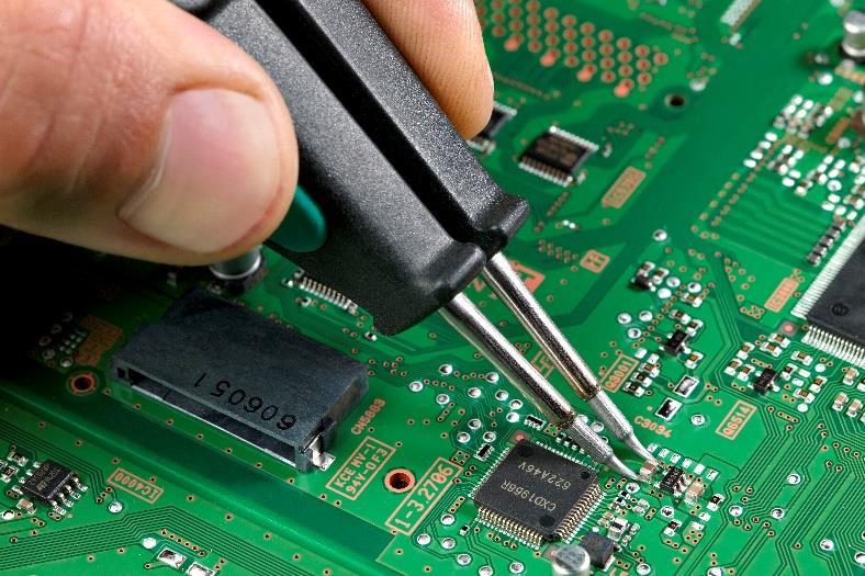 15 INTRODUCTION TO SOLDERING AND CIRCUITS This 8-week course will cover topics in soldering, electronic circuits, and manufacturing of PCB assemblies.
