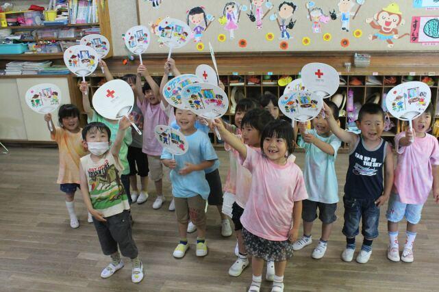 <Red Cross safety classes> The earthquake and tsunami followed by the Fukushima Daiichi nuclear plant disaster has changed the lives of countless children.