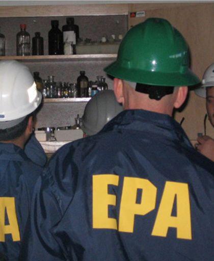 What to Expect When You re Inspected EPA/DEC: LQG every 5 yrs Main campus inspected