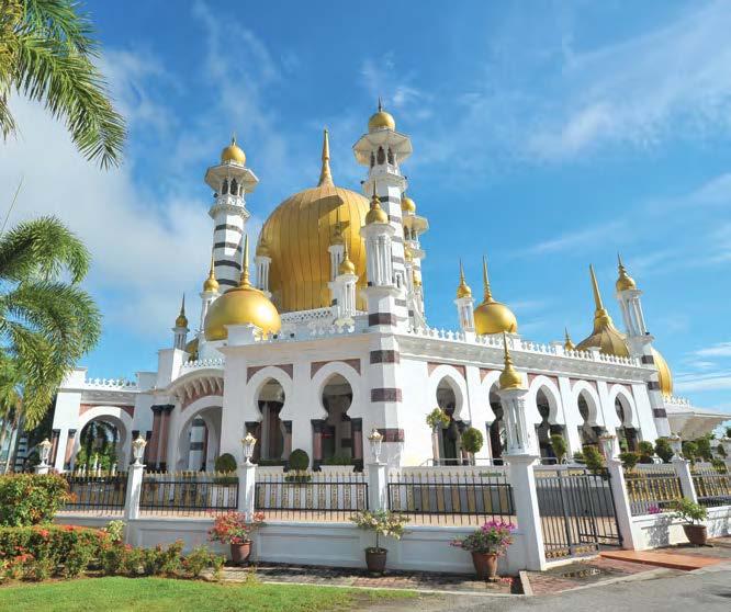 Tourist Destinations (South Bound) EXIT 143 KUALA KANGSAR Situated at the Bukit Chandan Royal Cemetery in the royal city of Kuala Kangsar, the mosque was built by the