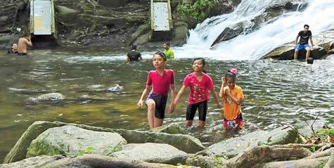 popular landmark in Tapah and one of the highest waterfalls in