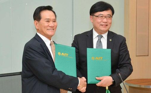 AIT SIGNS AGREEMENT WITH SIAM UNIVERSITY TO