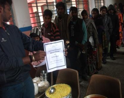 Our activities at Rajgarhia Vishram Sewa Sadan of AIIMS, New Delhi: 840 liters of milks was distributed to the poor patients.