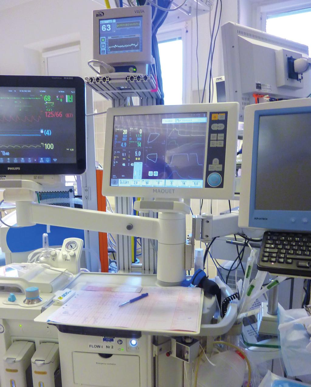 5 Meeting the high demands made on medical equipment During anesthesia, patients undergoing thoracic surgery are normally considered to belong to the high-risk category especially those who need lung