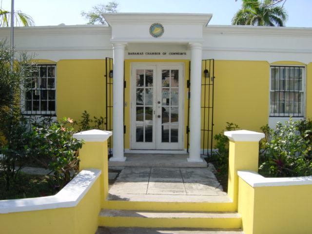 3 The Bahamas BAHAMAS CHAMBER HISTORY (AN HISTORICAL PERSPECTIVE) Existed in 1797 Established in 1799 Re-established as it exists