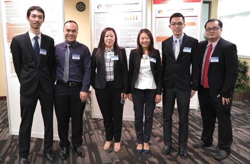 CHAPTER 4 Beyond Potential Advancing Family Medicine and Care Services NHGP award winners at the Primary Care Research Scientific Competition in 2015.