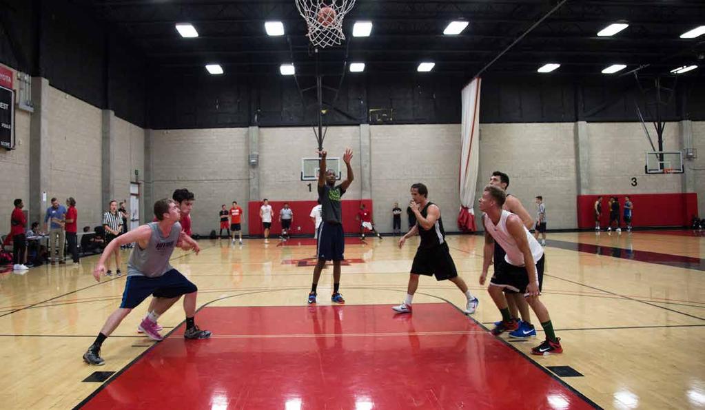 INTRAMURAL SPORTS Aztec Recreation Intramural Sports provides opportunities for members to compete in a variety of team and individual sports through league, tournament and special event formats.