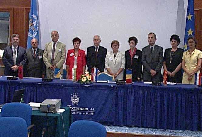 The Dubrovnik Pledge signed on 2 September 2001, and brokered by WHO Regional Office for Europe, was the first-ever political document on cross-border health development in south-eastern Europe.