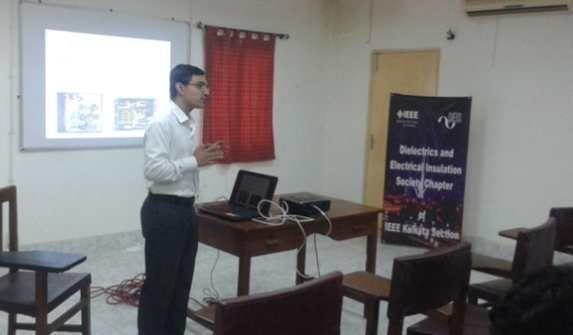 Chatterjee conducting the session The workshop organized by DEIS Kolkata Chapter was conducted for the post-graduate students of Electrical