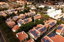 Policy challenges to expanding solar deployment in low income communities Financing Multifamily housing challenges Renters/Landlords Substandard