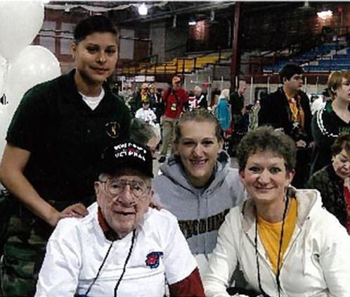 BODY, MIND, SPIRIT Page 4 FCN Soars with Wyoming Vet on Honor Flight Submitted by: Christine Jester RN, FCN, North Christian Church n April of 2011, the Wyoming Honor I Flight took World War II